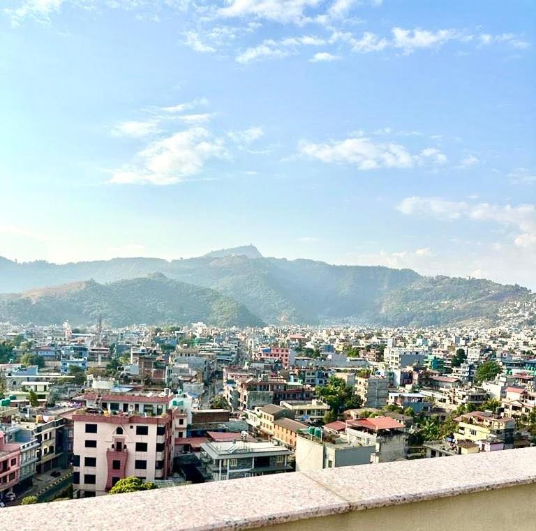 Penthouse 3 Bedroom Apartment With A Beautiful View Pokhara Dış mekan fotoğraf