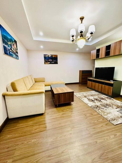 Penthouse 3 Bedroom Apartment With A Beautiful View Pokhara Dış mekan fotoğraf